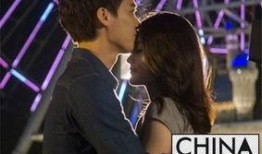 网络爆料李易峰视频大全,全网热议，精彩瞬间回顾