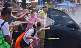 电车事件最新爆料视频播放,视频揭示惊人真相，疑云重重引关注